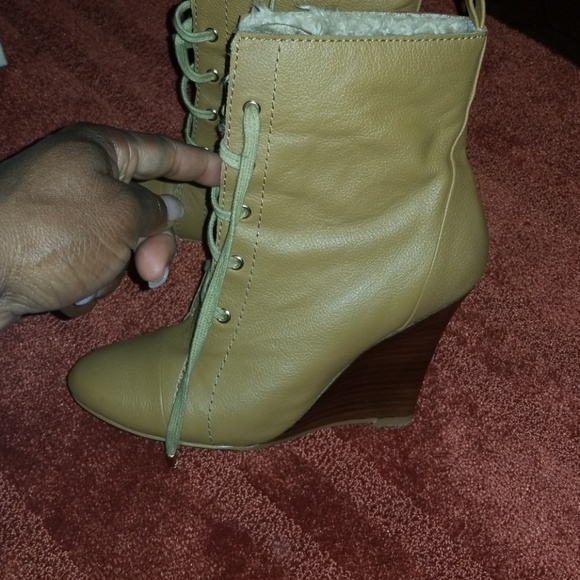 Step In - Picture 2 of 3